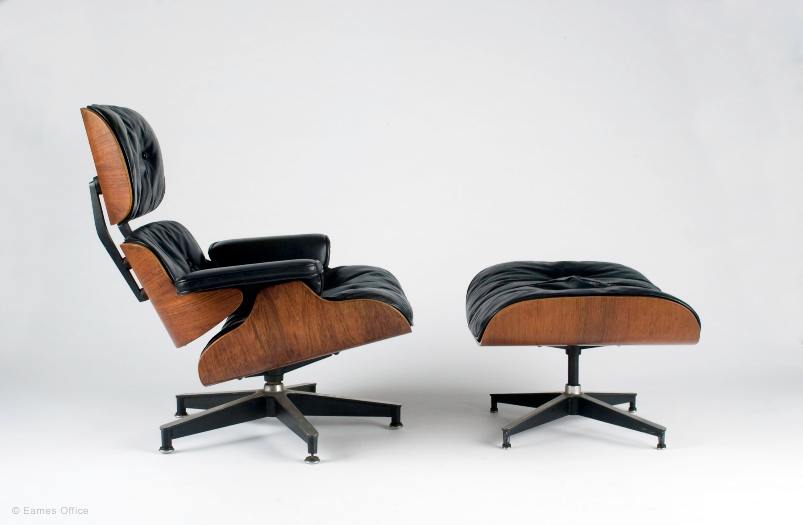 LOUNGE CHAIR AND OTTOMAN - Eames Office